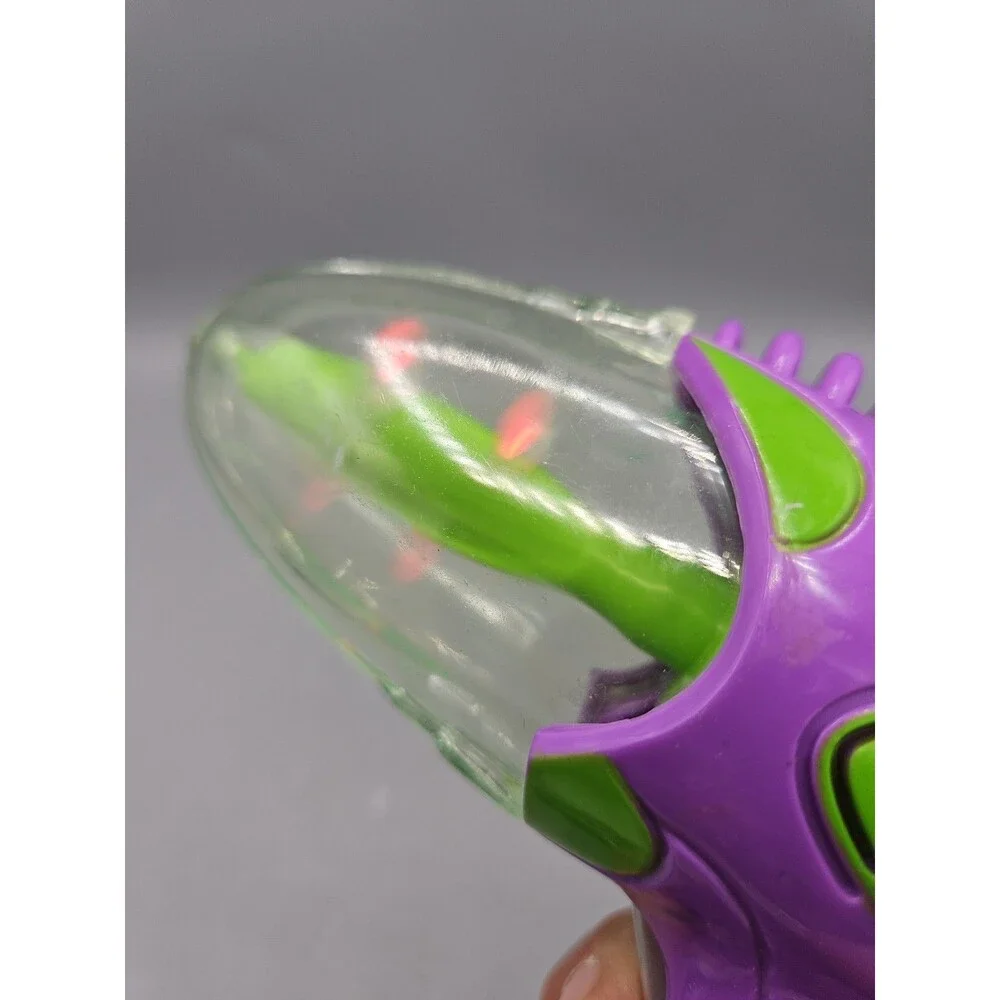 Disney On Ice Buzz Lightyear Blaster Gun Lights Sound Tested Works Purple Green